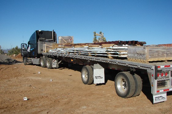 Feb08 Steel Bldg arrives 2